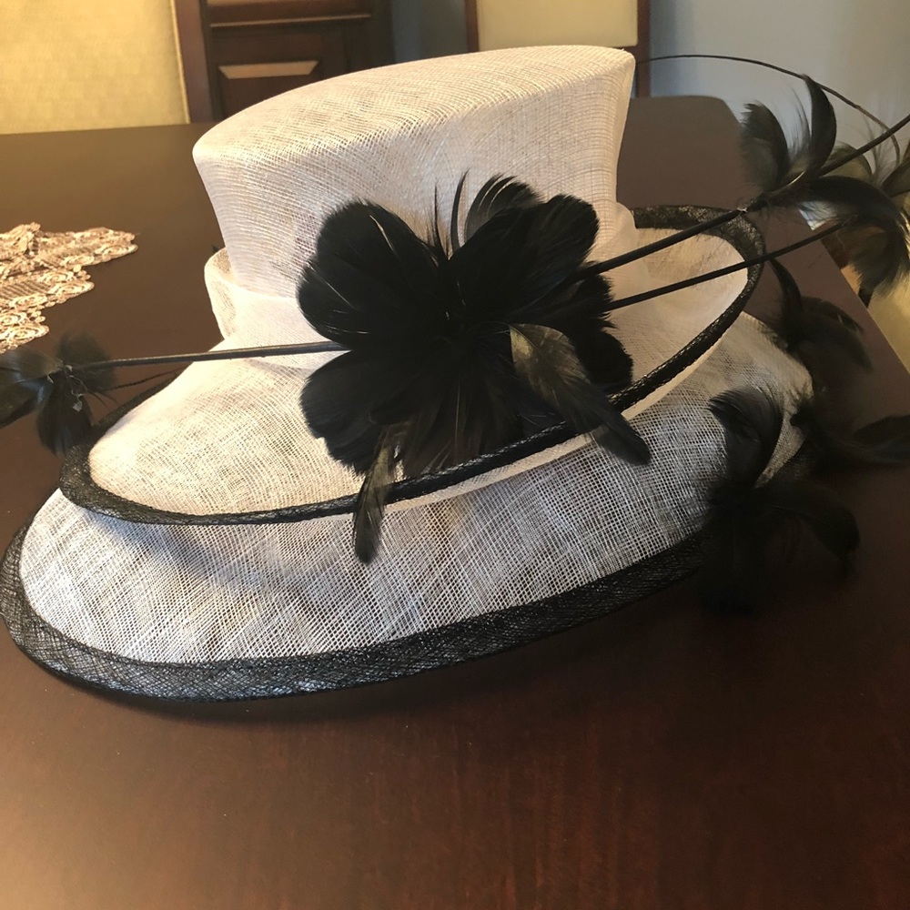 Berkeley hat